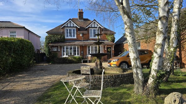 Frasers Guest house
