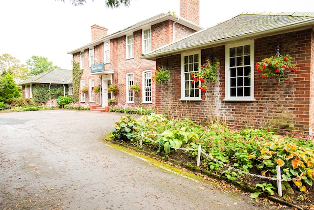 Gables Hotel
