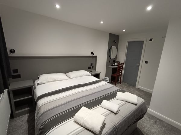 Gainsborough Lodge