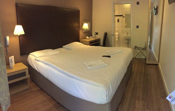 Gatwick Belmont Hotel
