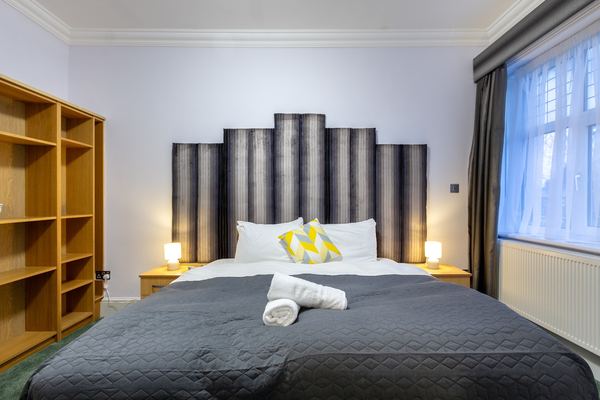 Gatwick Inn Hotel