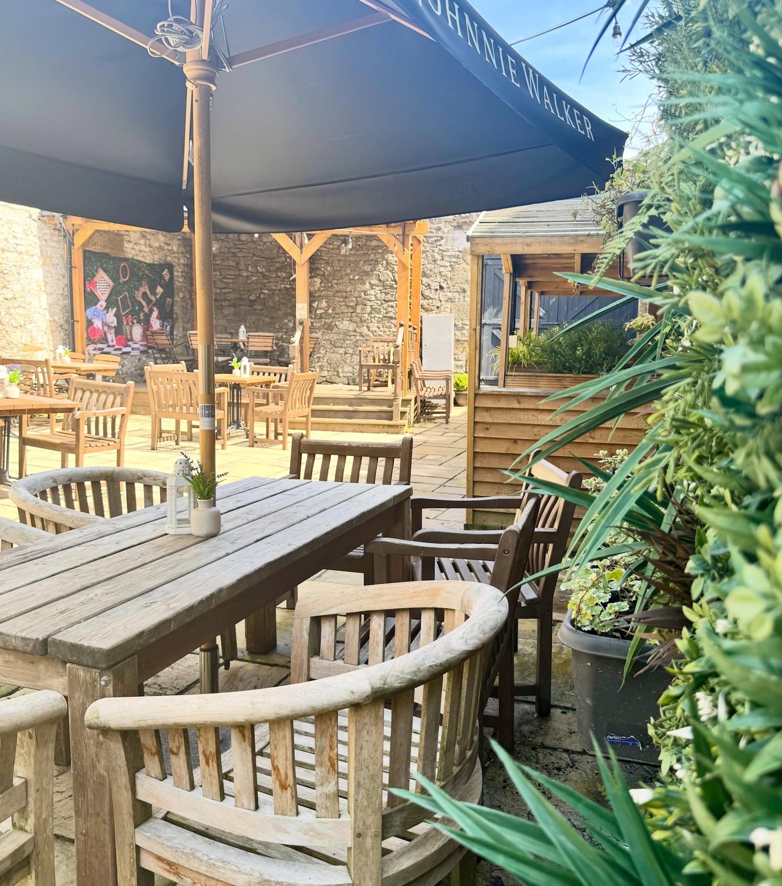 George Inn