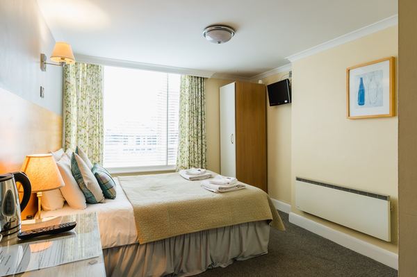 George Oxford Hotel