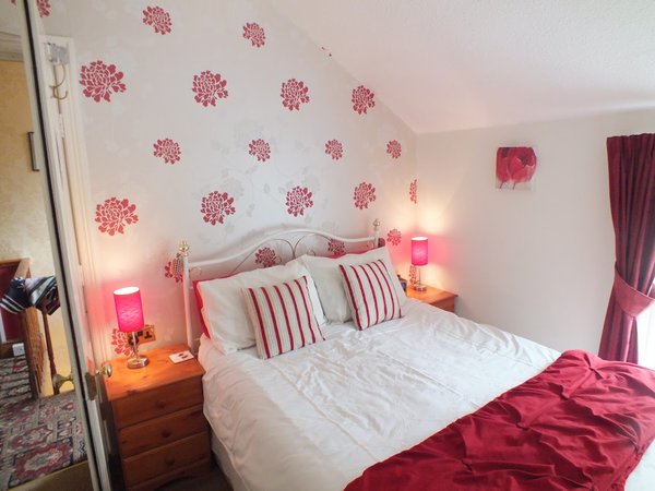 Glan Heulog Bed and Breakfast