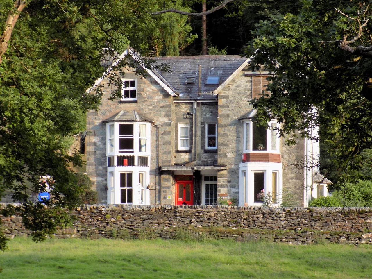 Glan Llugwy Guest House