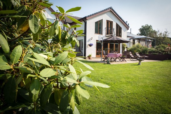 Glan Llyn Farm House