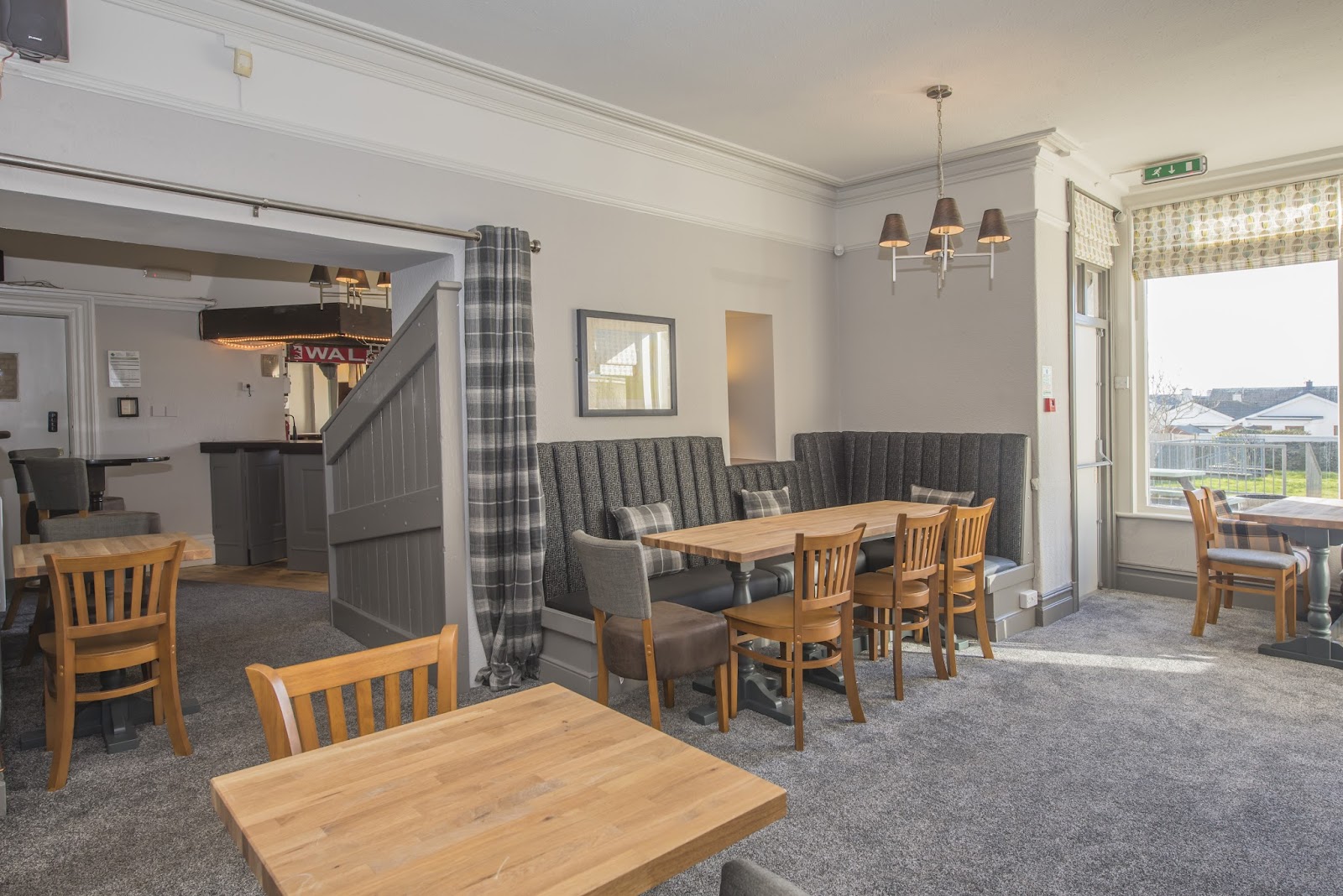 Glan-Neigr Bar