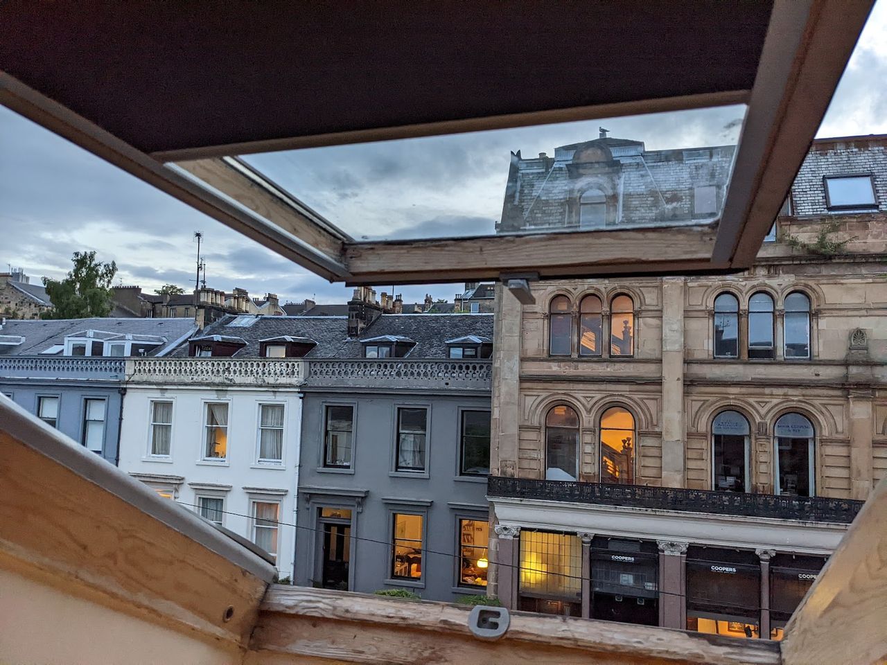 Glasgow House