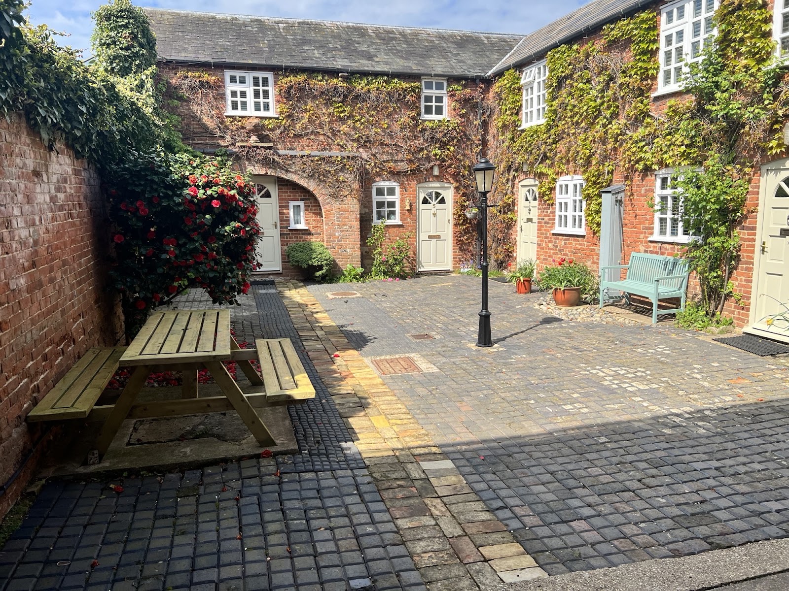 Glendower Guest Apartments