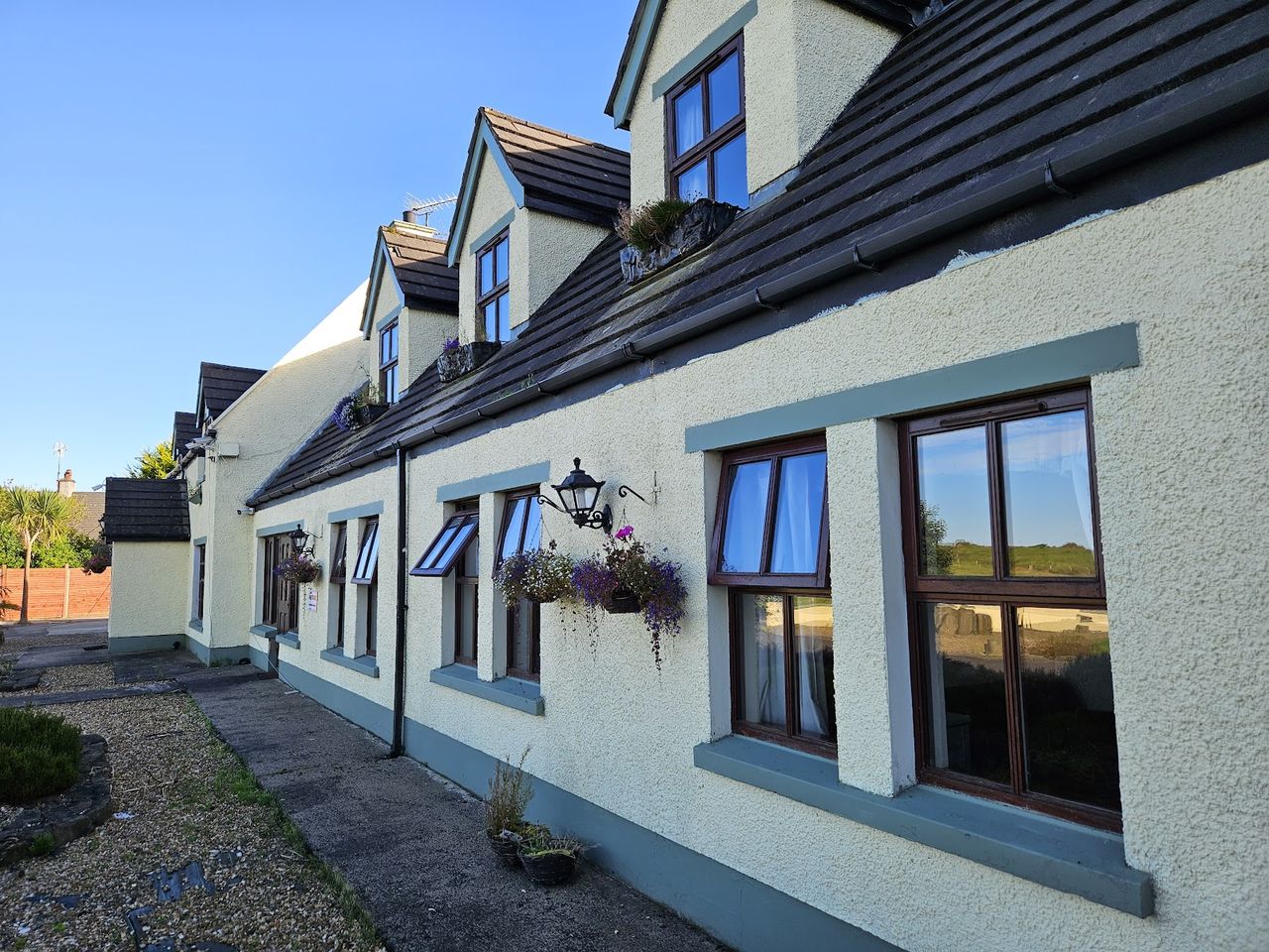Glenmore House