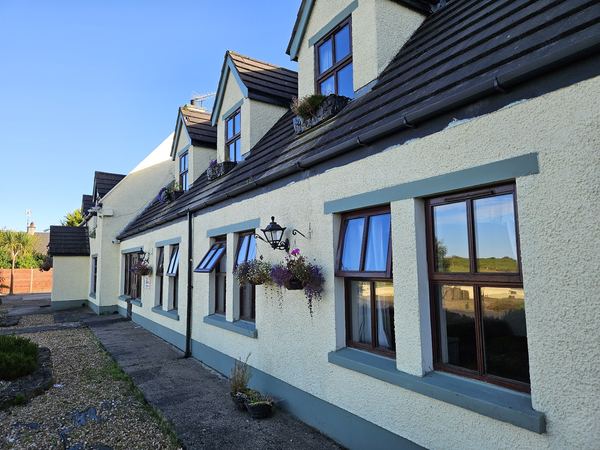 Glenmore House