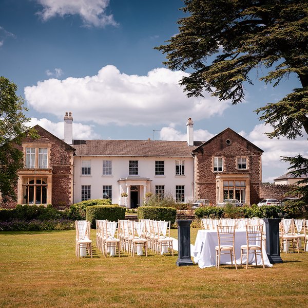Glewstone Court Country House Hotel