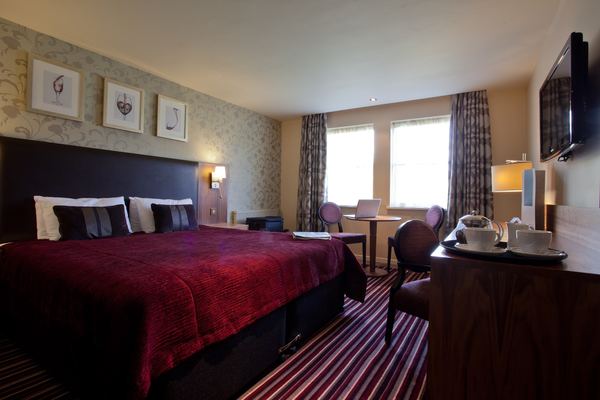 Gloucester Robinswood Hotel, BW Signature Collection by Best Western