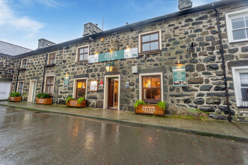 Golden Fleece Inn