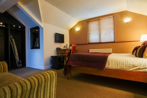 Gomersal Park Hotel