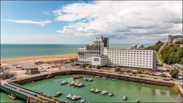 Grand Burstin Hotel Folkestone