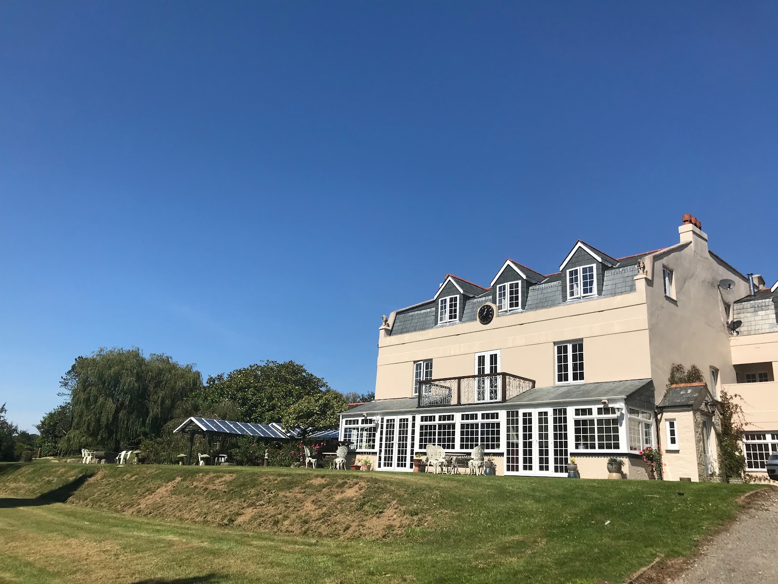 Great Trethew Manor Hotel & Restaurant