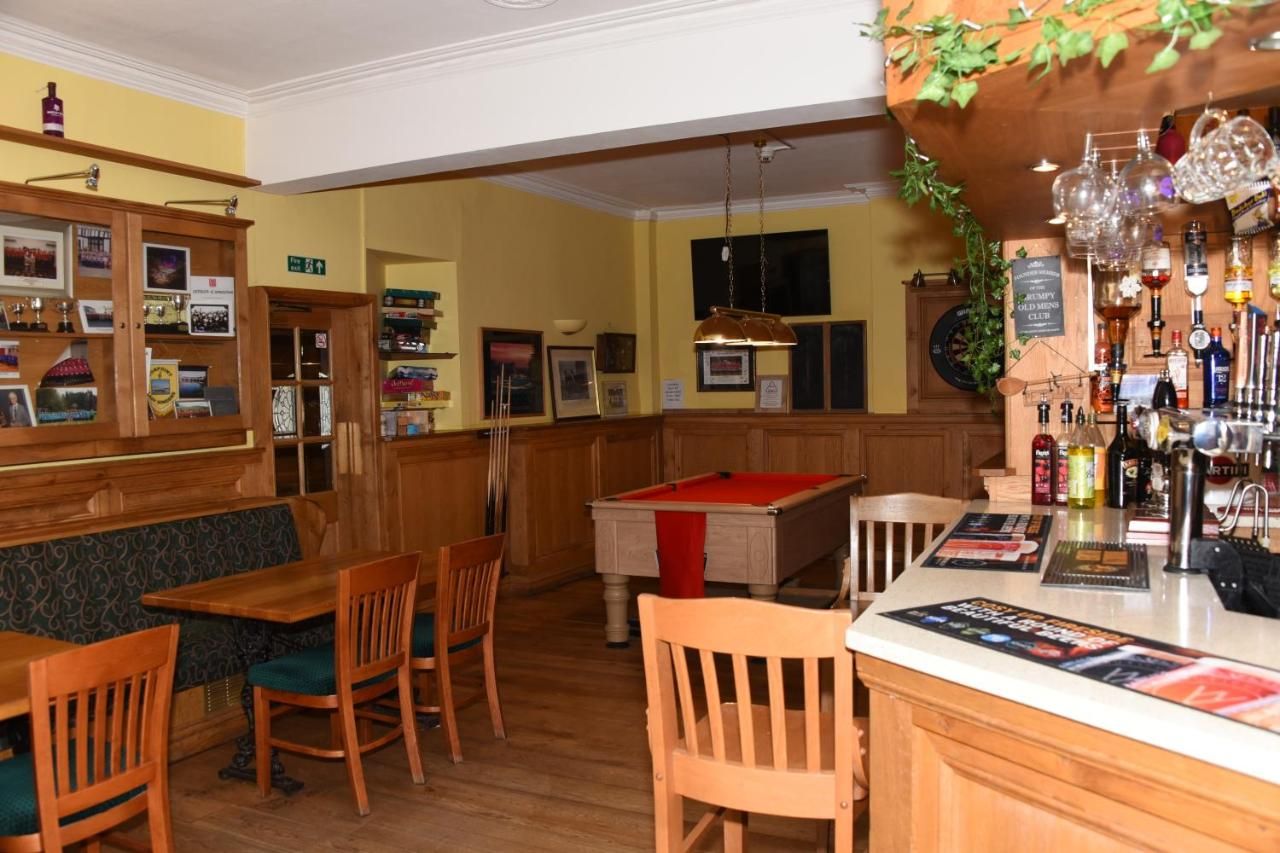 The Greyhound Hotel