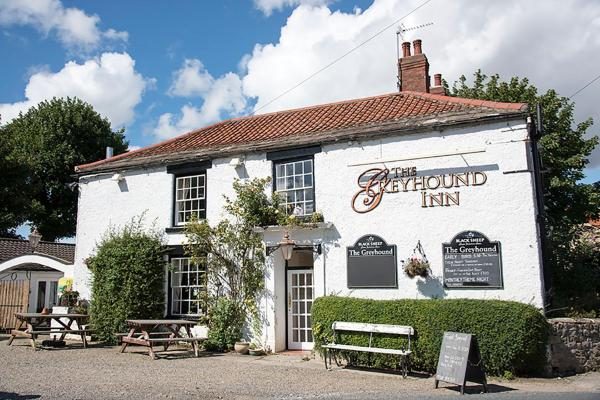 Greyhound Inn