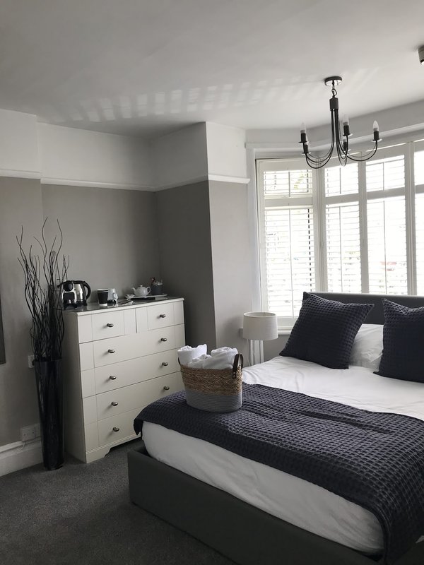Grosvenor Lodge Guest House