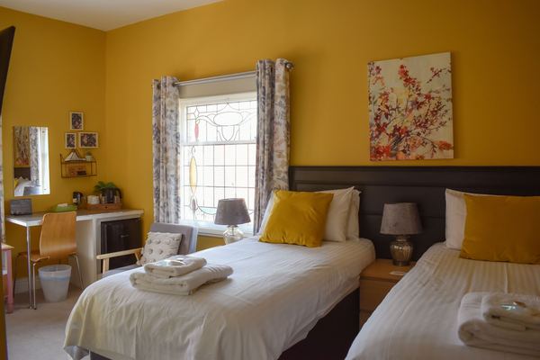 Grosvenor Place Guest House