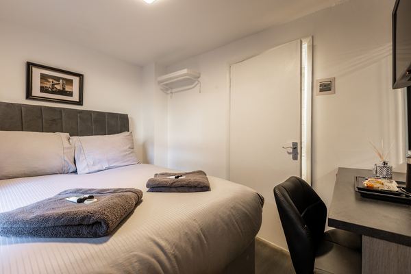 Guest House Finsbury Park