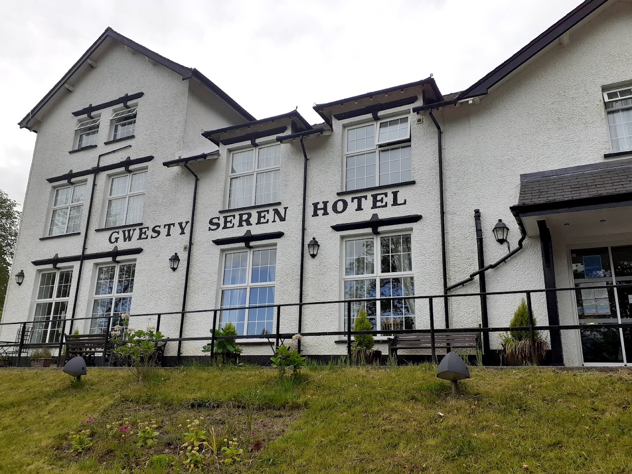 Gwesty Seren Hotel