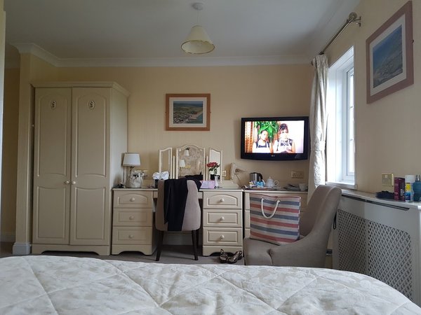 Haddon House Hotel
