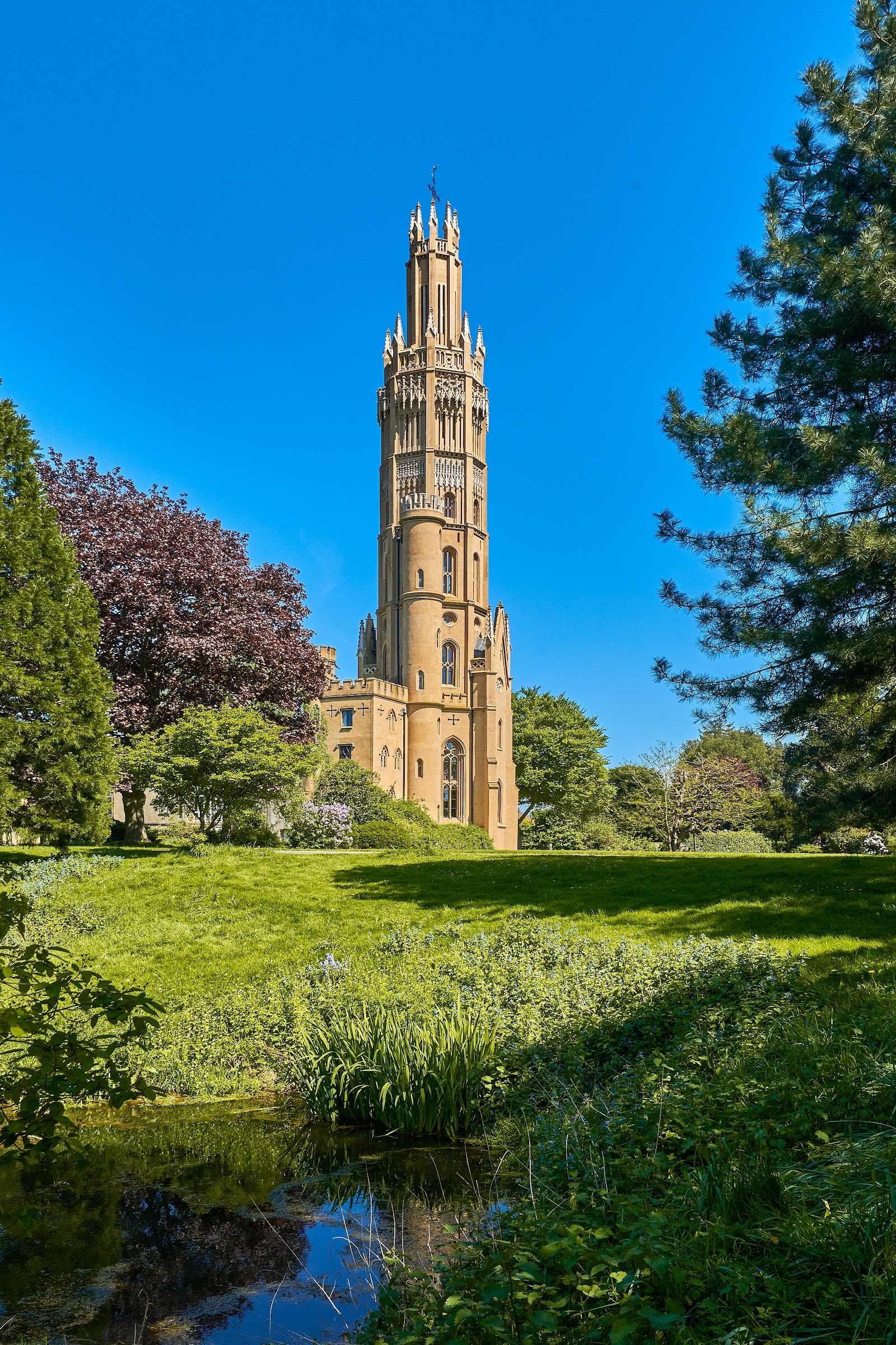 Hadlow Manor Hotel