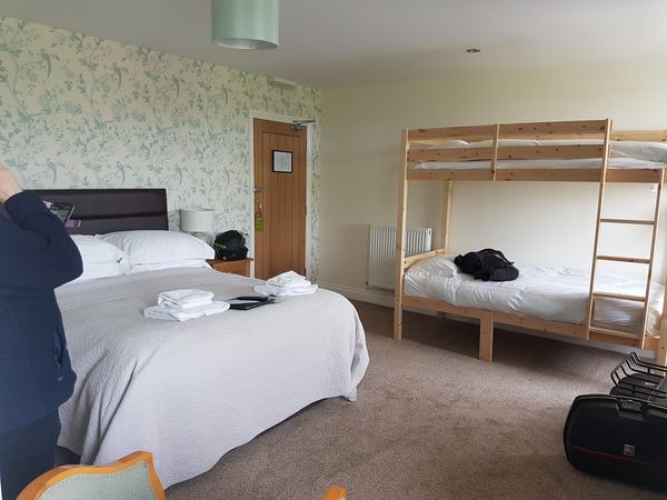 Hadrian Hotel - Inn