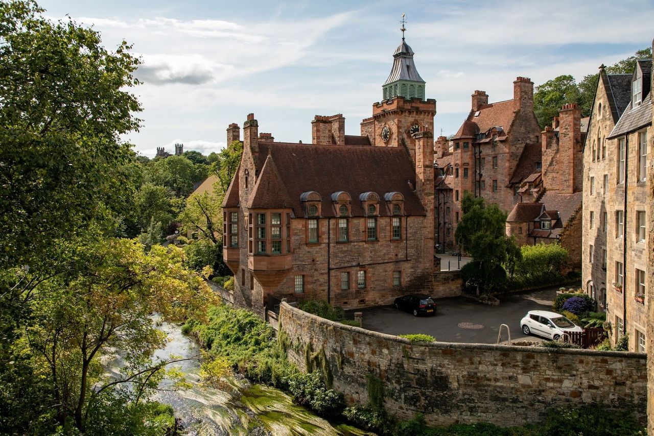Halcyon House