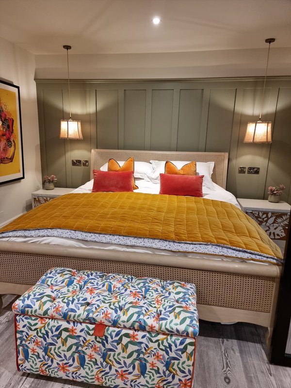 Halford House - Adults Only