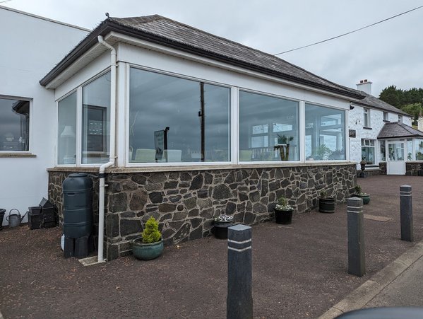 Halfway House Hotel