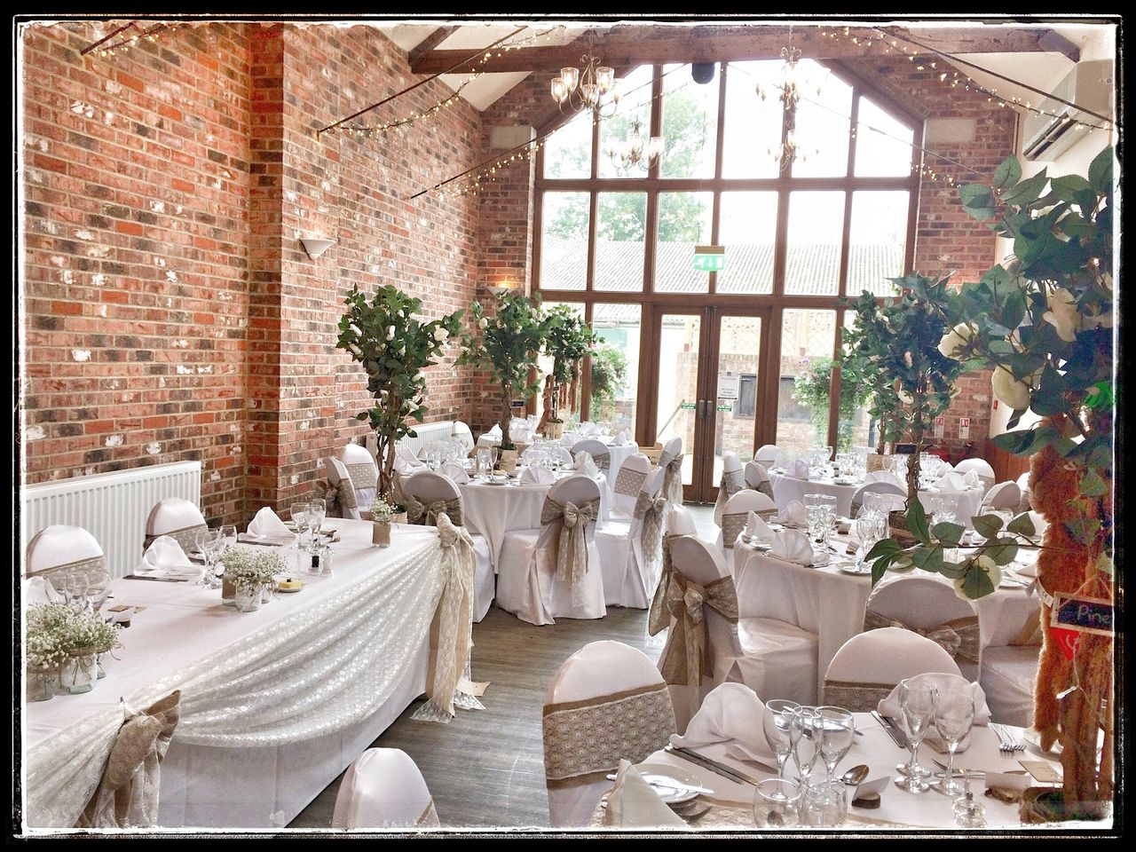 Hall Farm Hotel And Restaurant