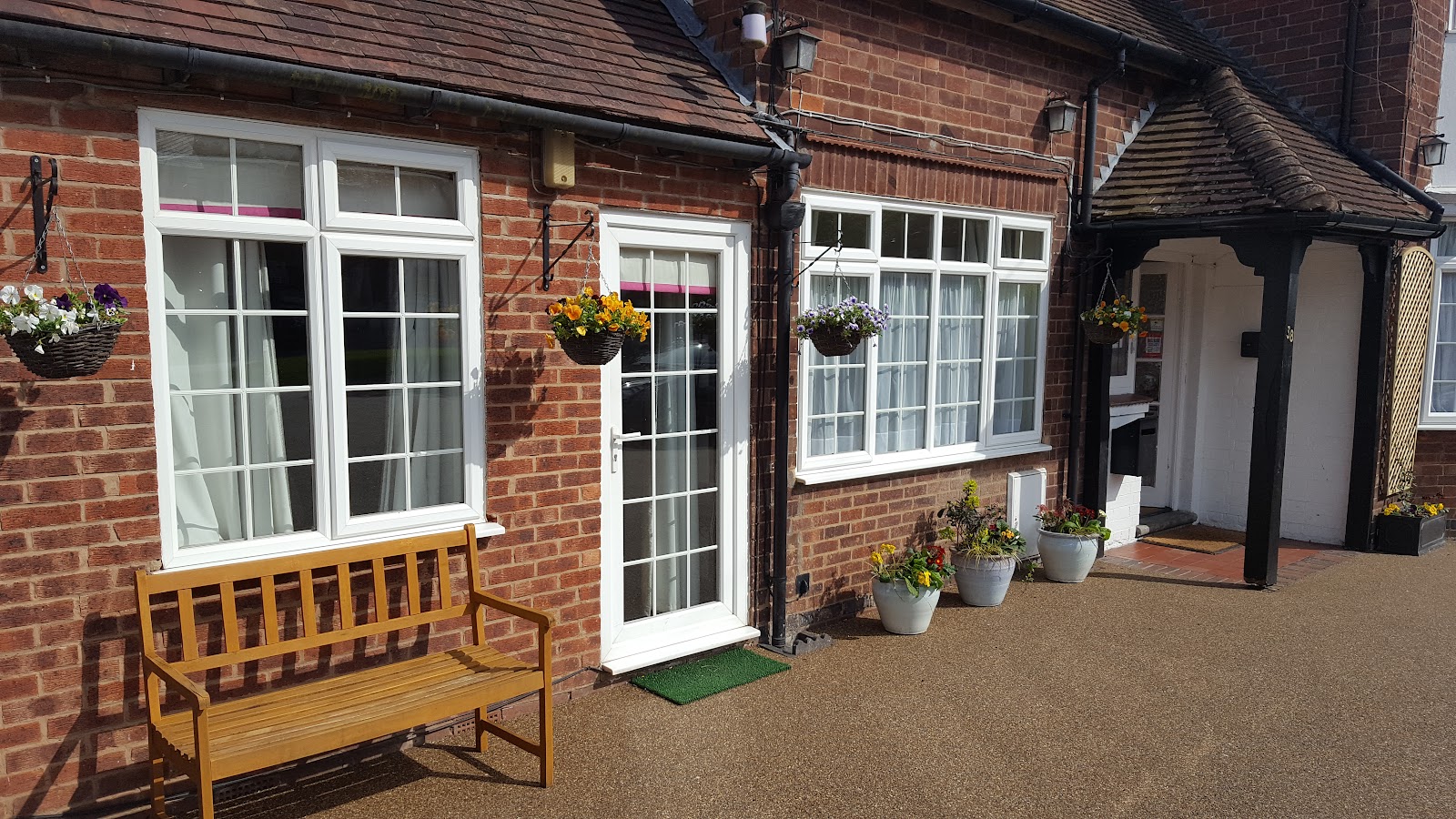 Hampton Lodge En-Suite Rooms with Free Parking