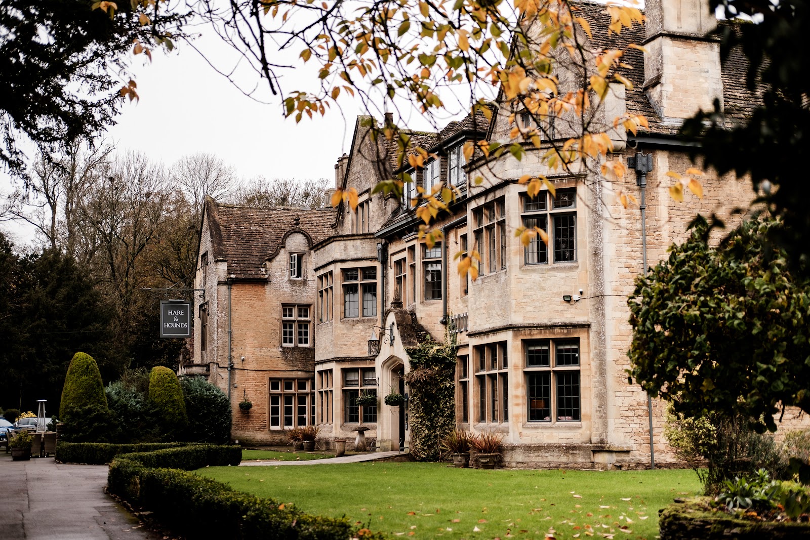 Hare And Hounds Hotel