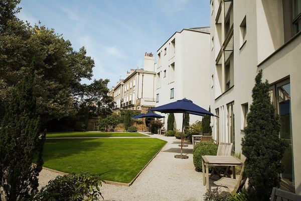 Hart's Hotel