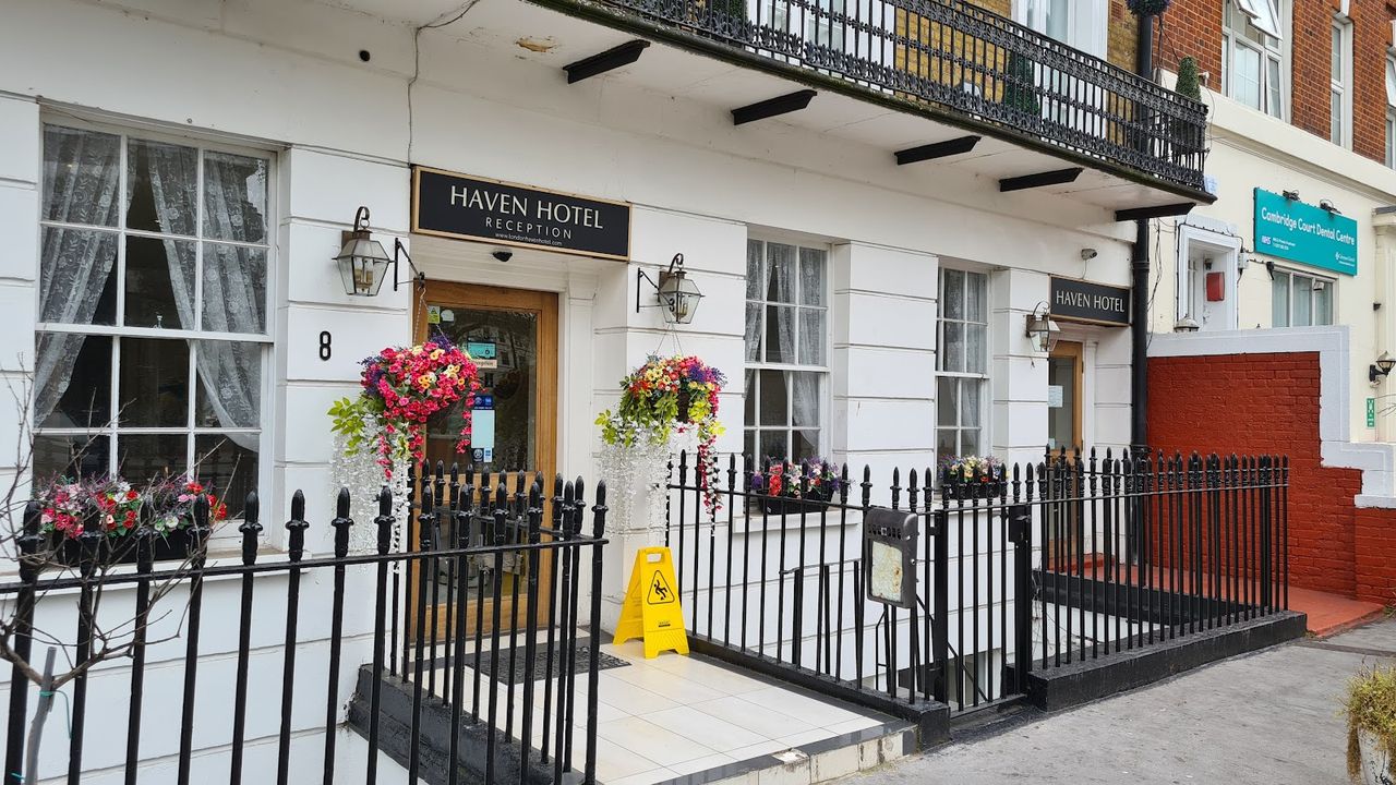 Haven Hotel