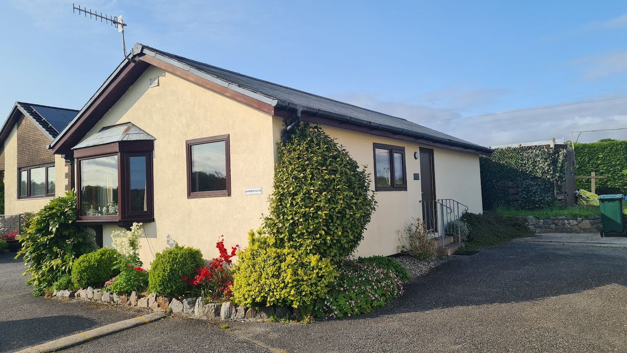 Hawthorn Cottages B and B