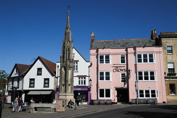 Hawthorns Hotel