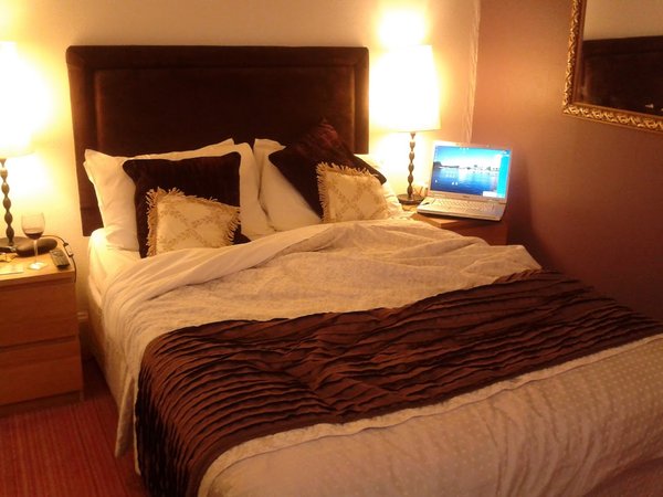 Haylie Hotel