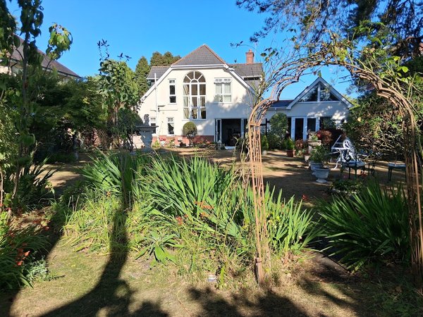 Heatherdene House