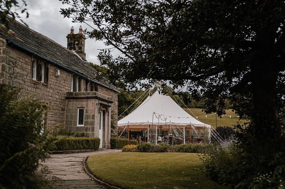 Heathy Lea Bed And Breakfast