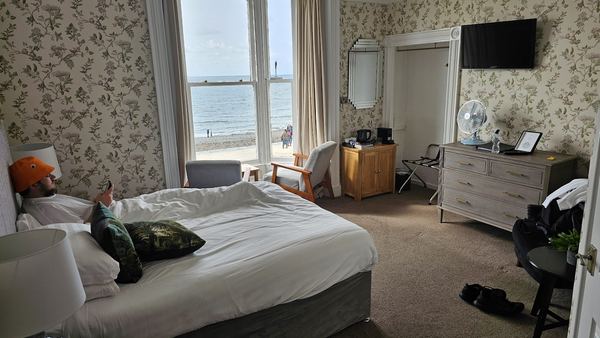 Helmsman Guesthouse