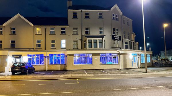 Henson Hotel