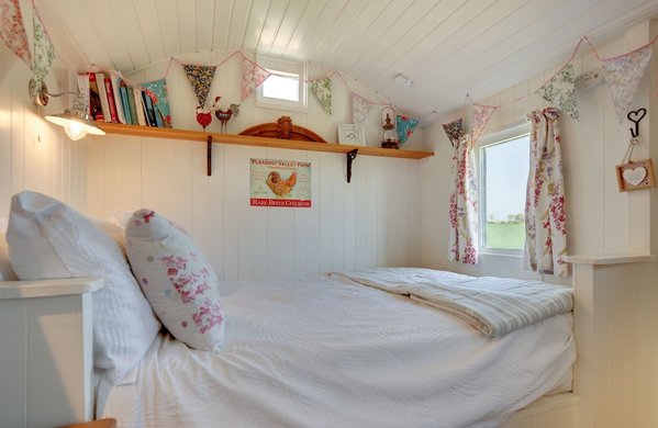 Hetton Law Shepherds Hut, Northumberland