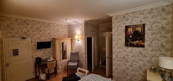 Hickman Hill Hotel
