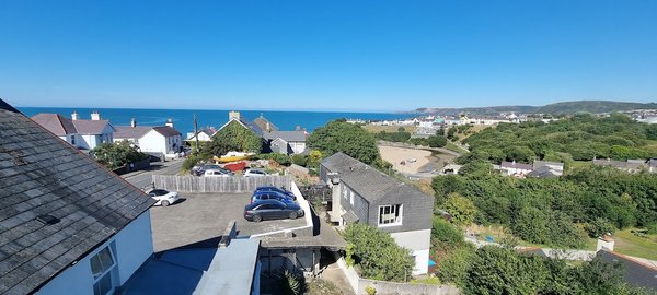 Highcliffe Hotel