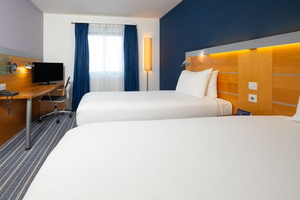 Holiday Inn Express Bedford