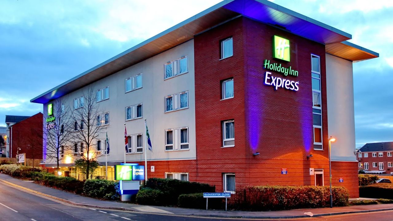 Holiday Inn Express Birmingham Redditch